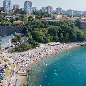  Appartamento Skoljka